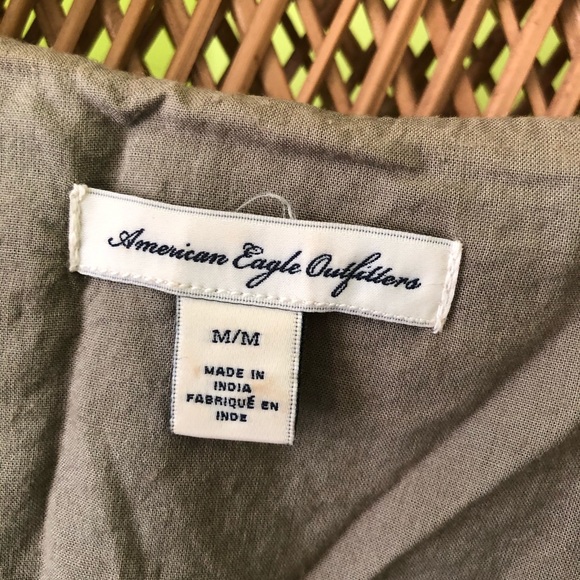 🌿2/20 beautiful AE accent vest - Picture 3 of 4